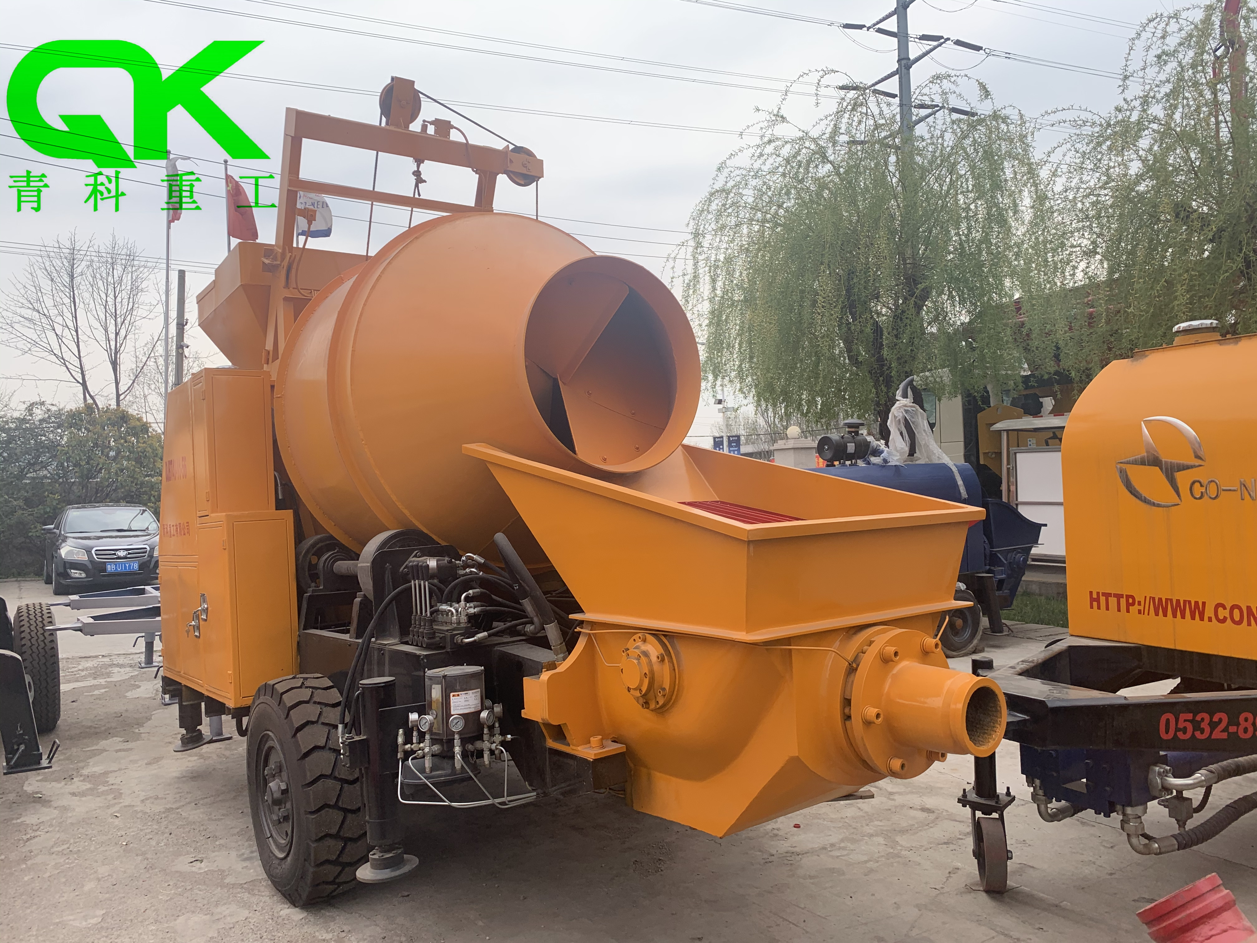 搅拌拖泵、混凝土泵、青科重工、细石泵