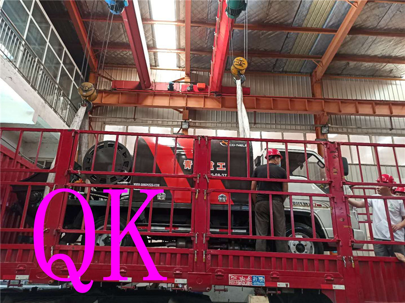 混凝土泵 青科重工 湿喷台车