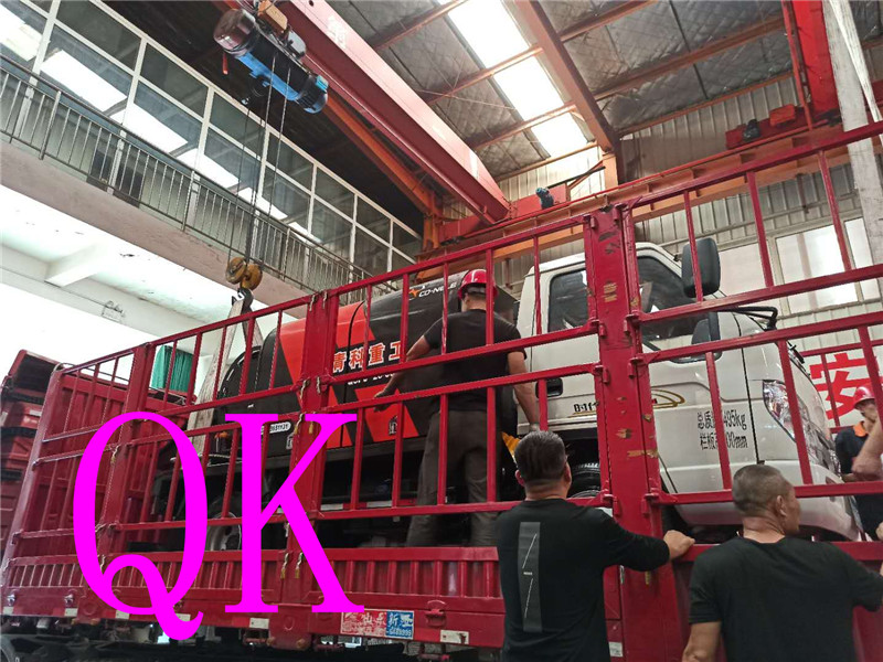 混凝土泵 青科重工 湿喷台车