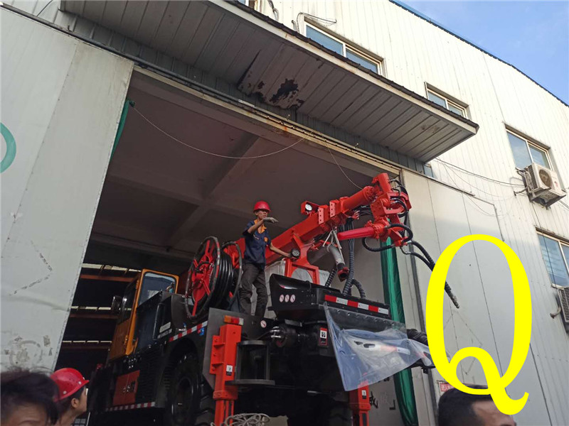 混凝土泵 青科重工 湿喷台车 混凝土泵 青科重工 湿喷台车