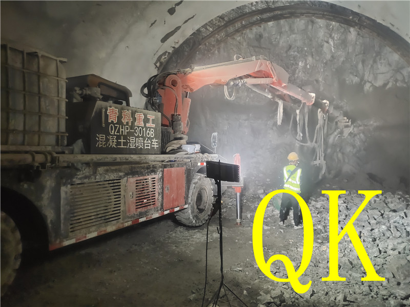 混凝土泵 青科重工 湿喷台车