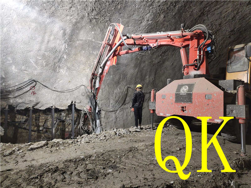 混凝土泵 青科重工 湿喷台车