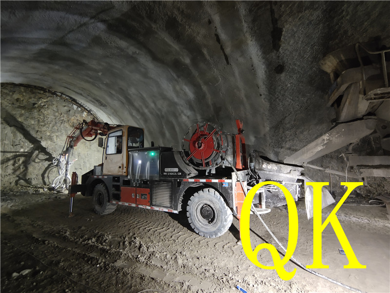 混凝土泵 青科重工 湿喷台车 混凝土泵 青科重工 湿喷台车