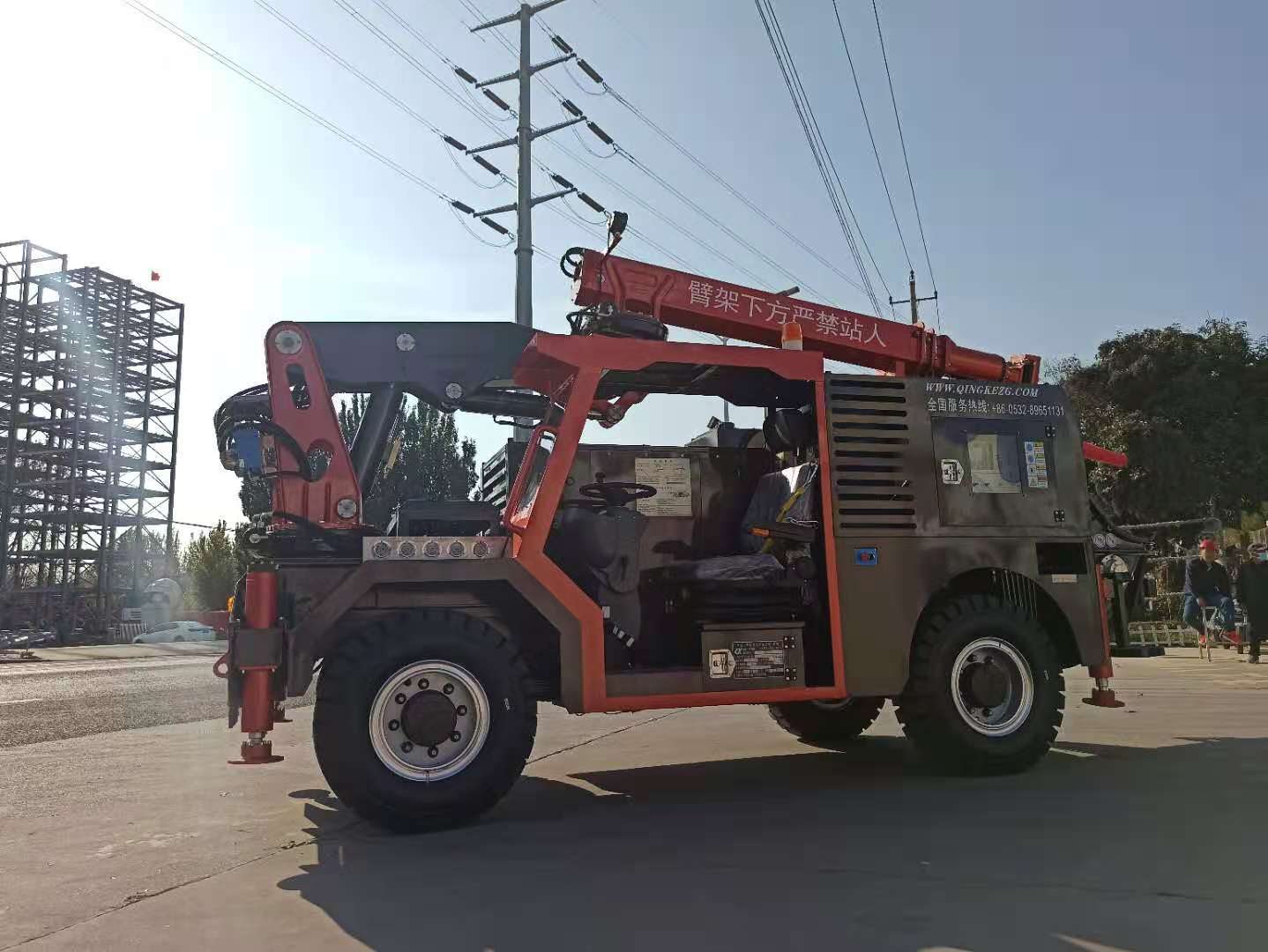 混凝土泵 湿喷台车 青科重工 混凝土泵 湿喷台车 青科重工