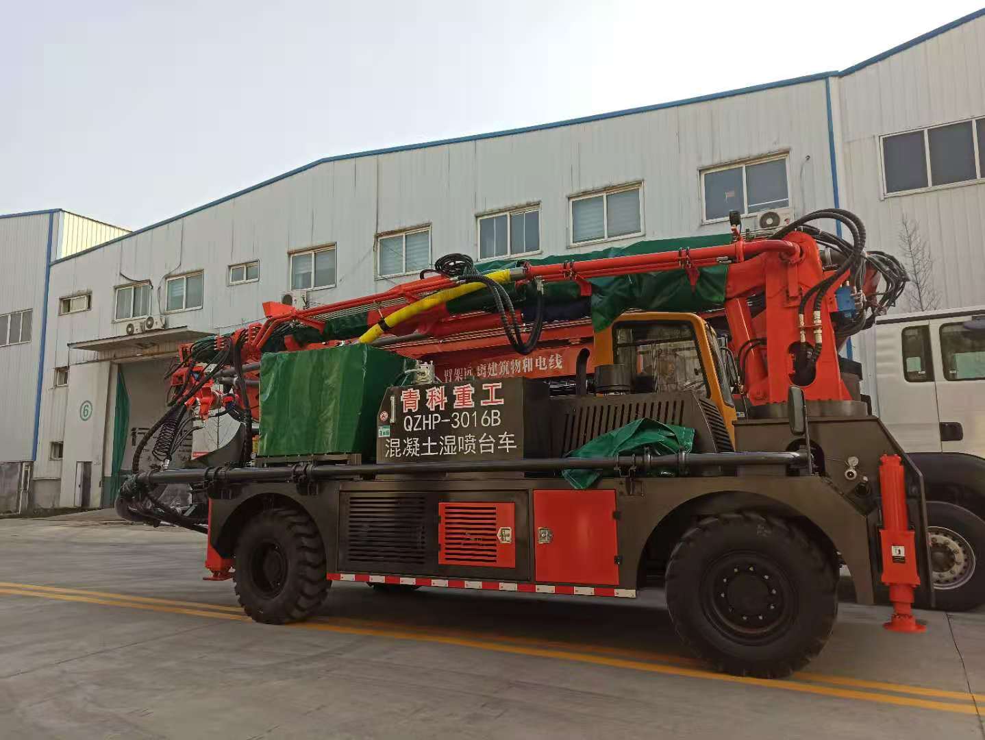 混凝土泵 青科重工 湿喷台车