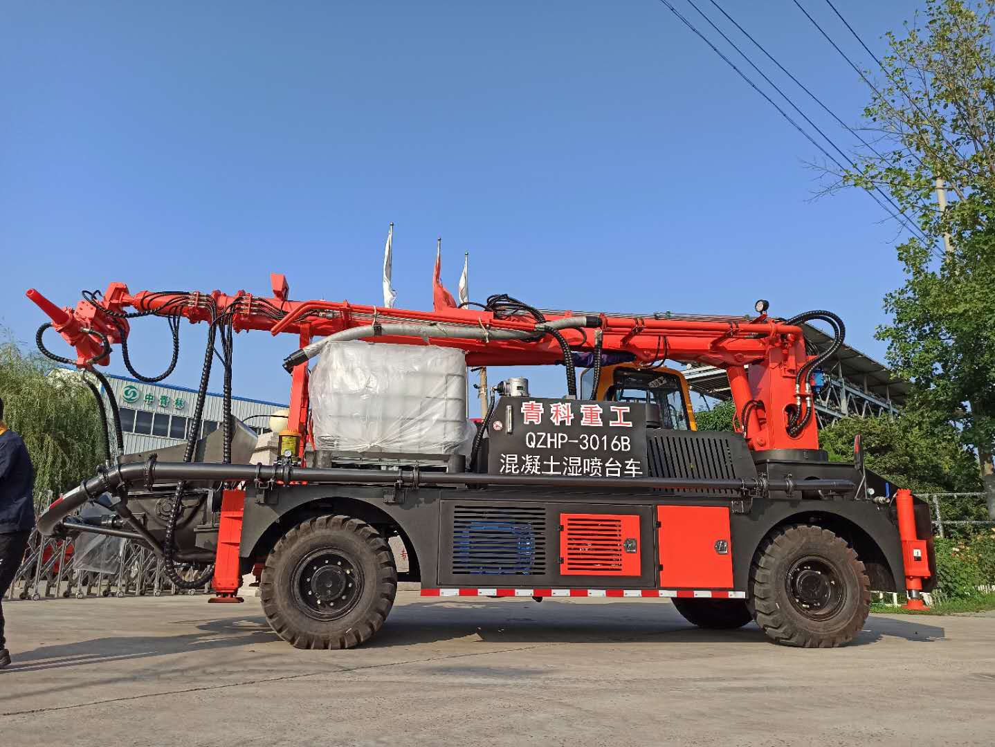 混凝土泵 青科重工 湿喷台车 混凝土泵 青科重工 湿喷台车
