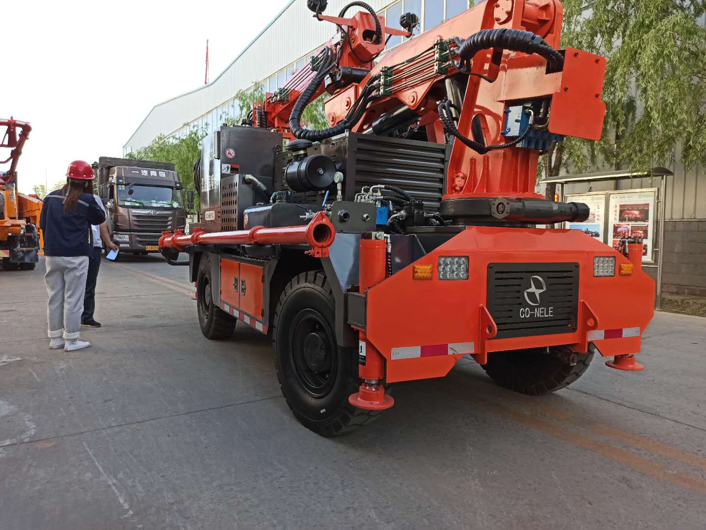 混凝土泵 青科重工 湿喷台车 混凝土泵 青科重工 湿喷台车