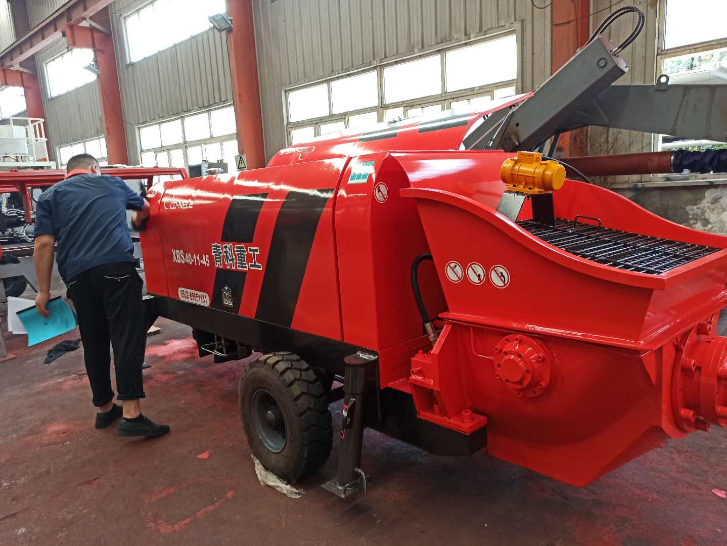 混凝土泵 青科重工 混凝土泵