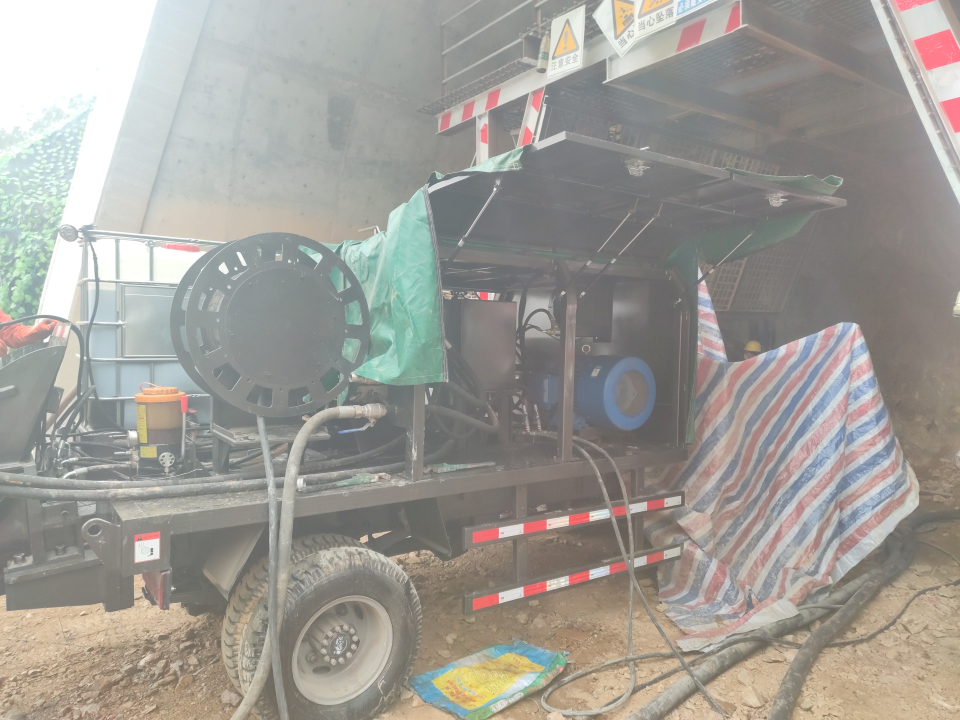 混凝土泵 湿喷台车 青科重工