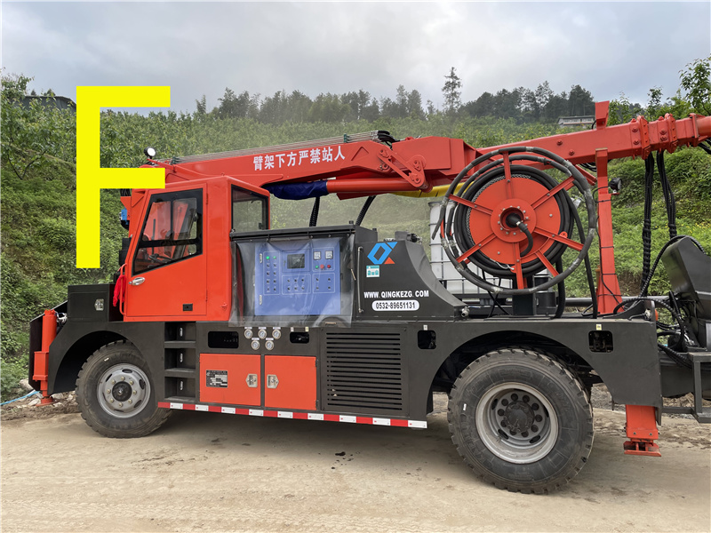 混凝土泵 青科重工 湿喷台车