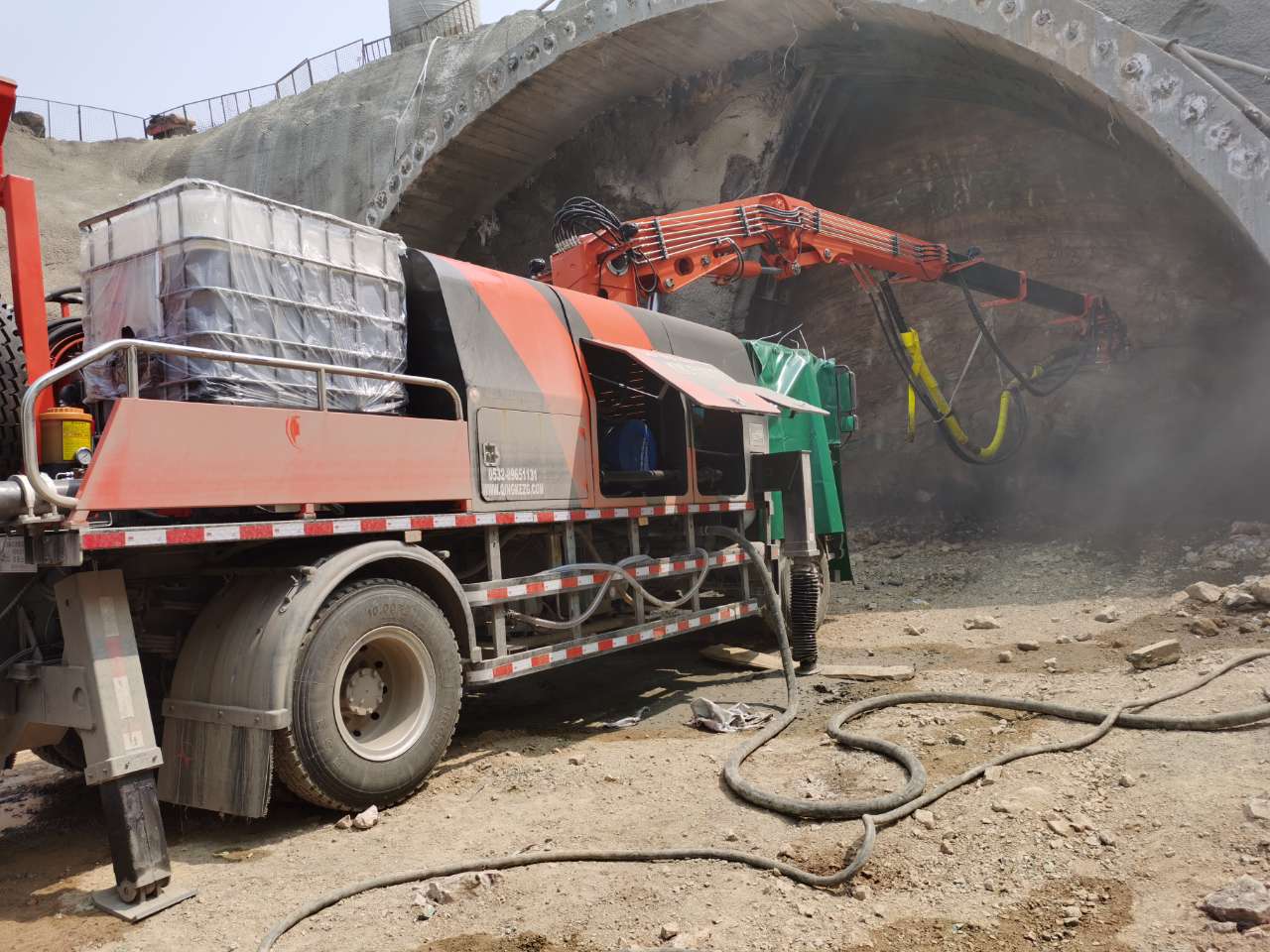 混凝土泵 青科重工 湿喷台车