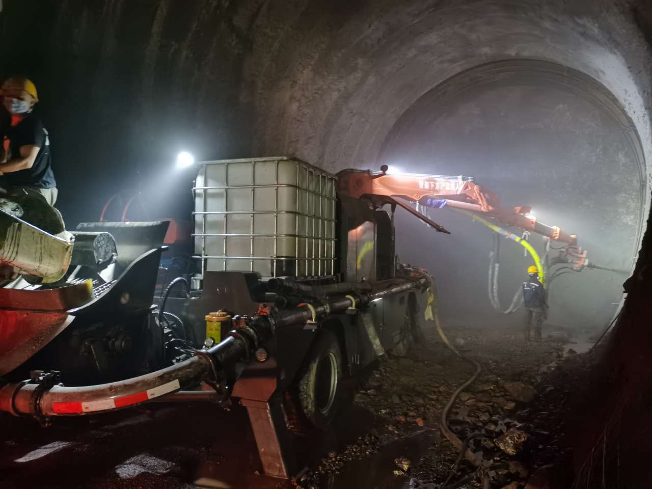 混凝土泵 湿喷台车 青科重工