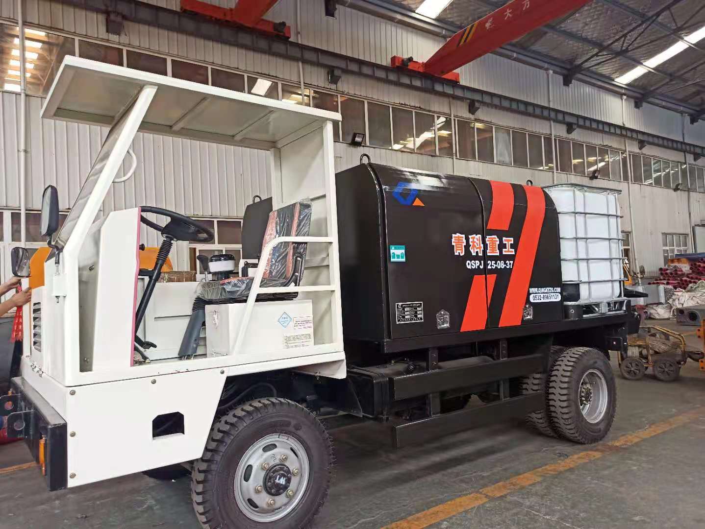 混凝土泵 青科重工 湿喷台车 混凝土泵 青科重工 湿喷台车