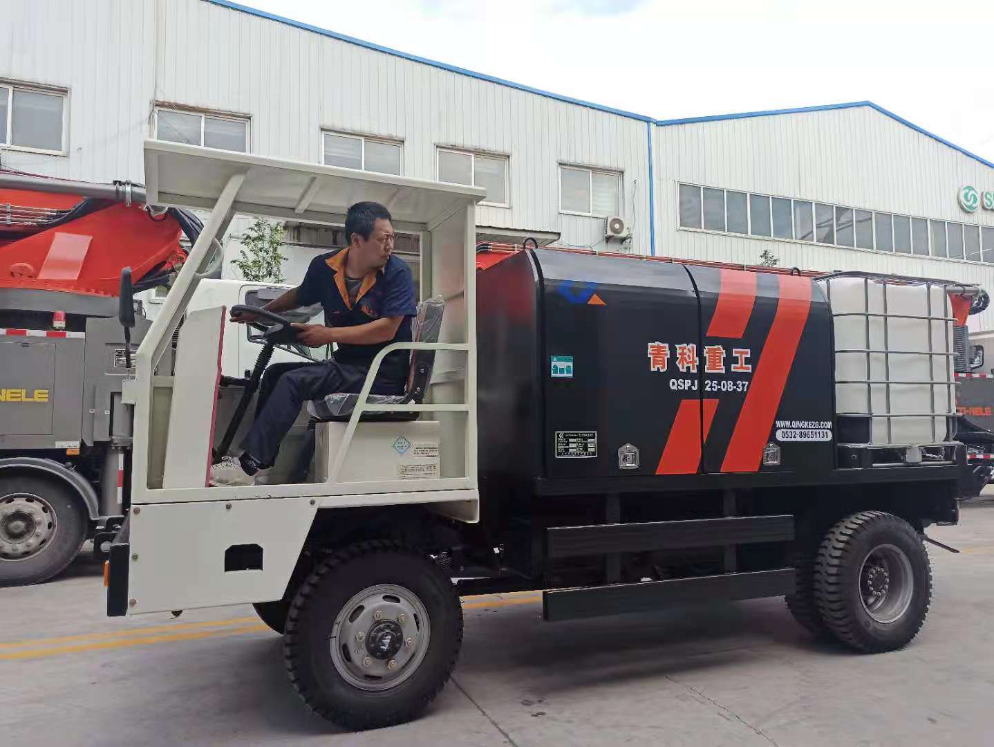 混凝土泵 青科重工 湿喷台车 混凝土泵 青科重工 湿喷台车