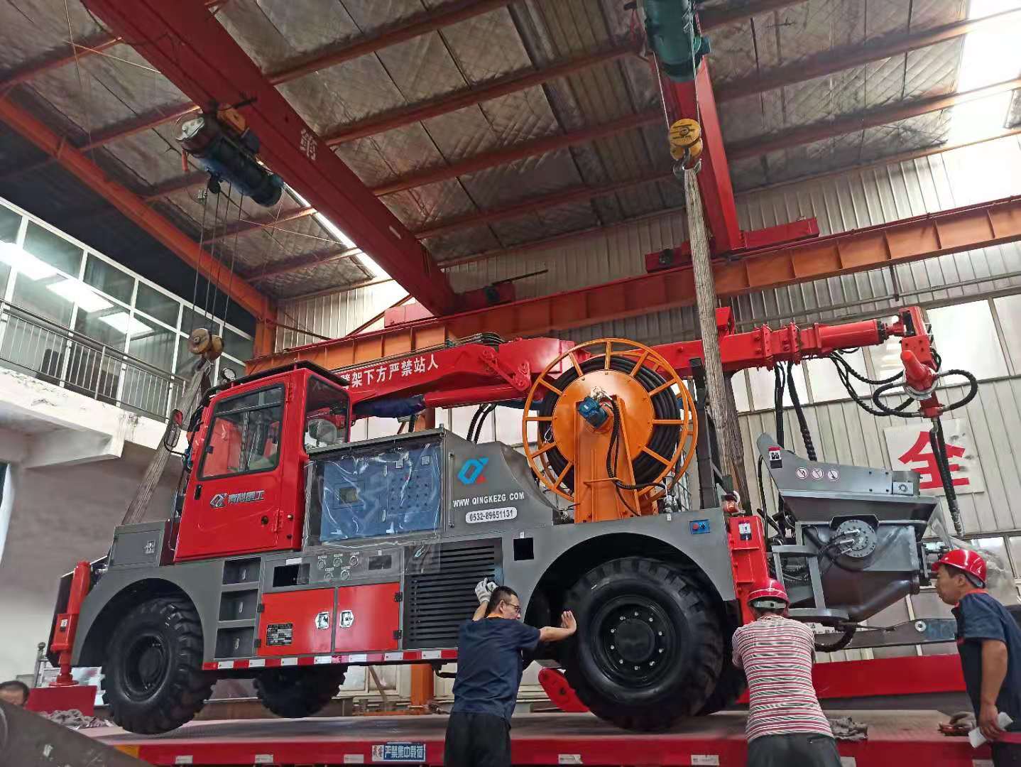 混凝土泵 青科重工 湿喷台车