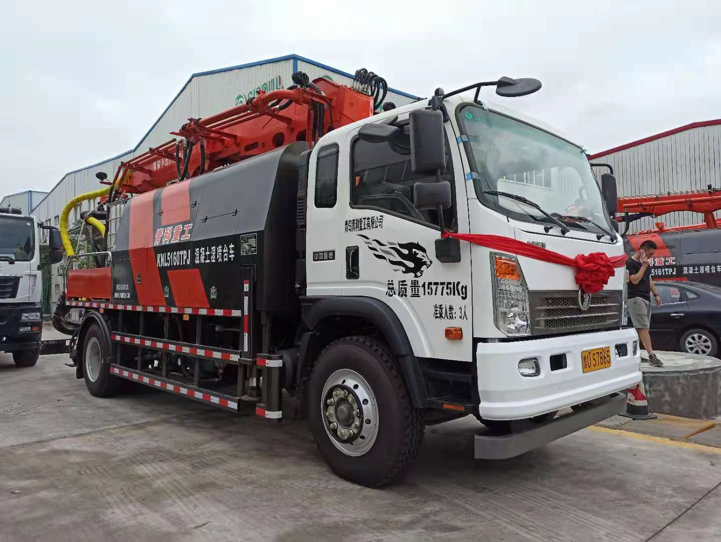 混凝土泵 青科重工 湿喷台车