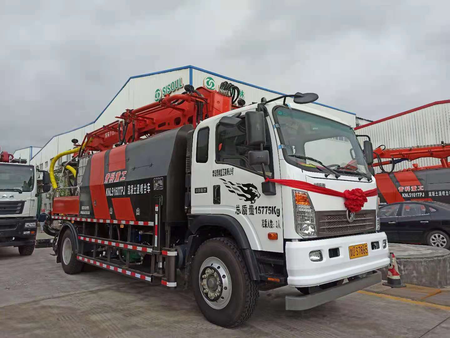 湿喷台车 青科重工 混凝土泵