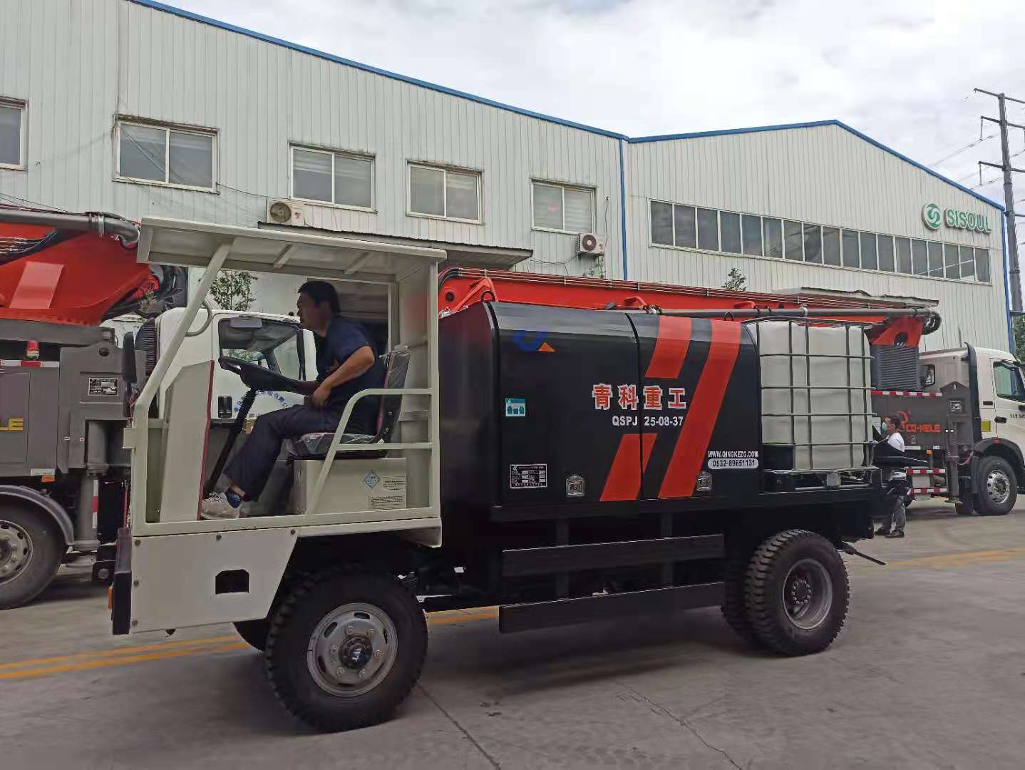 湿喷台车 混凝土泵 青科重工