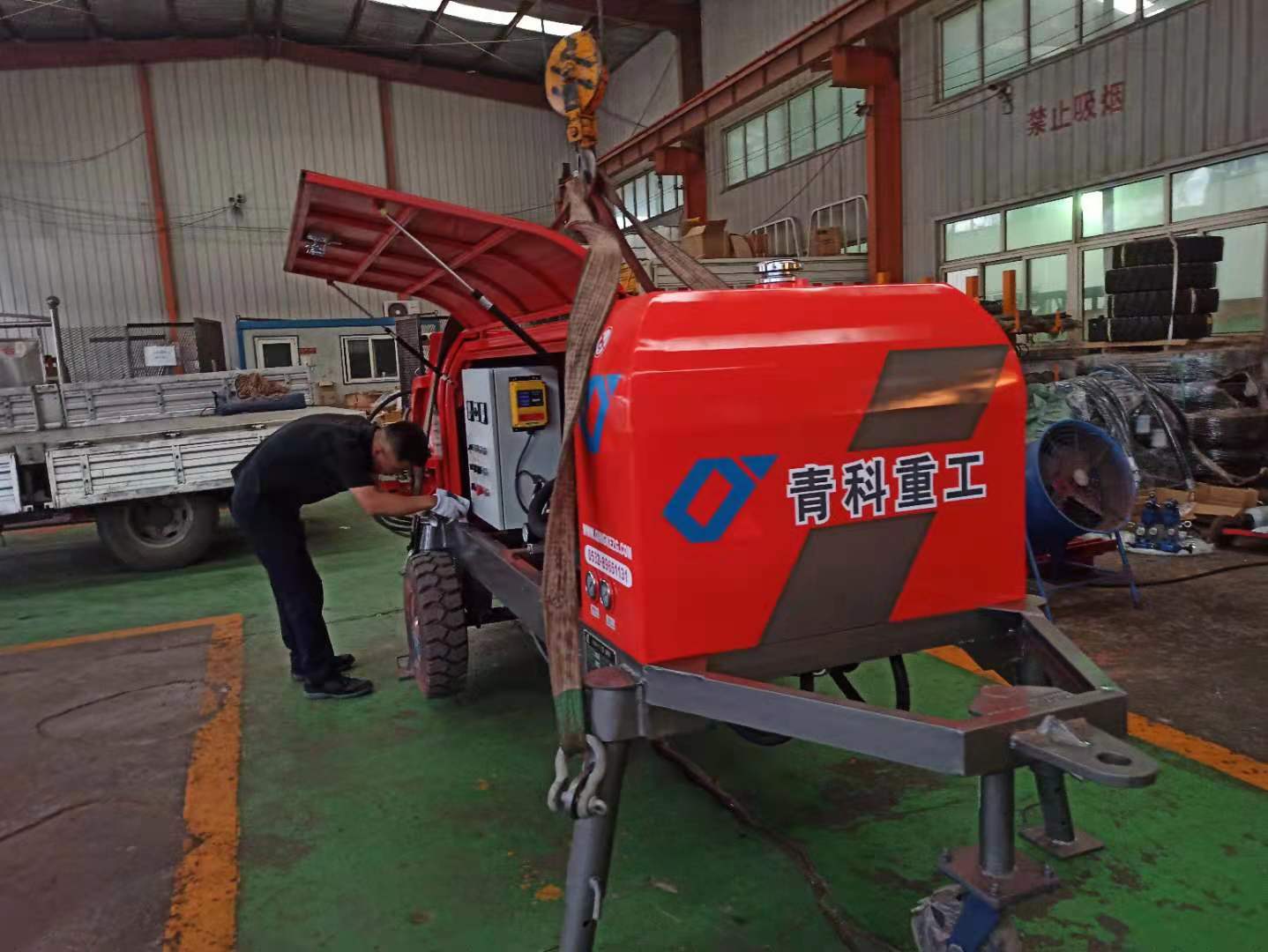 混凝土泵 湿喷台车 青科重工
