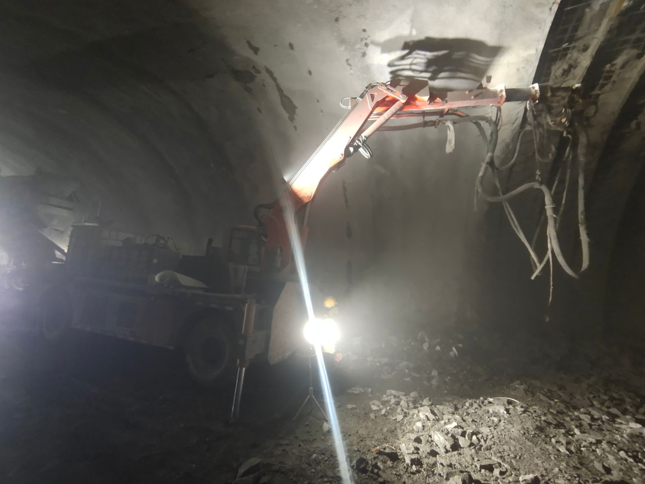 混凝土泵 湿喷台车 青科重工 混凝土泵 湿喷台车 青科重工