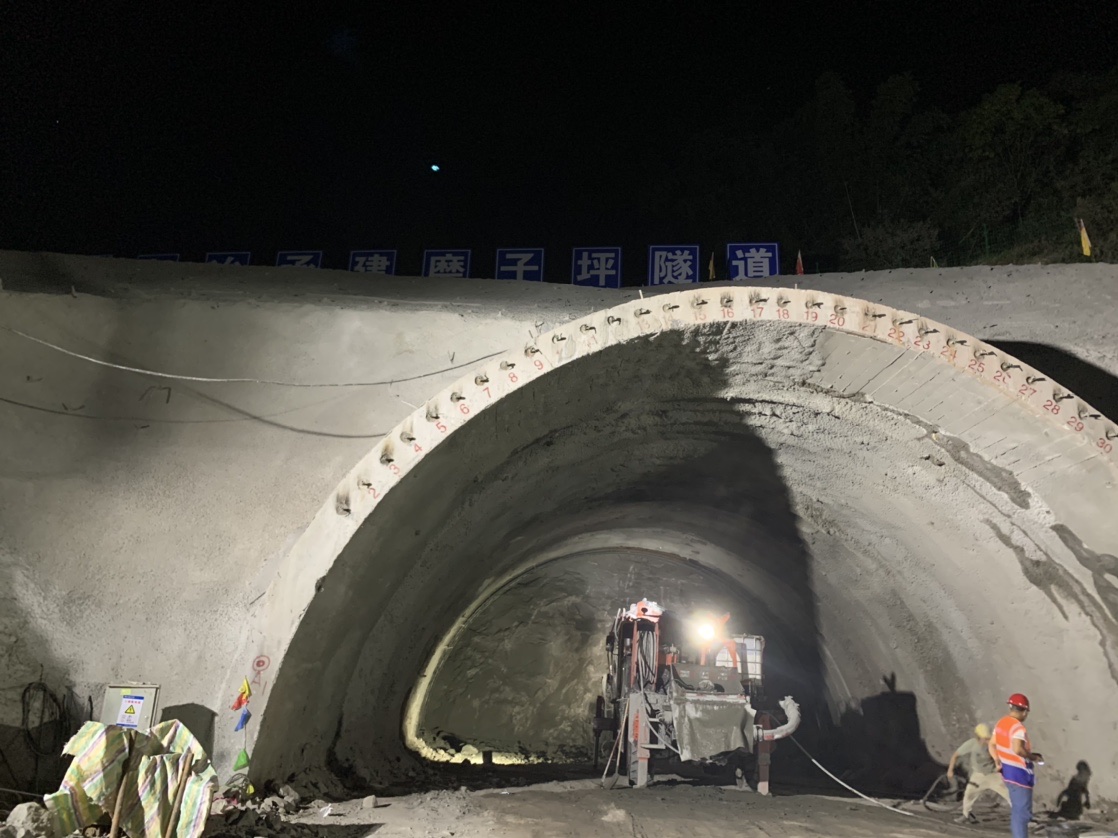 混凝土泵 青科重工 湿喷台车