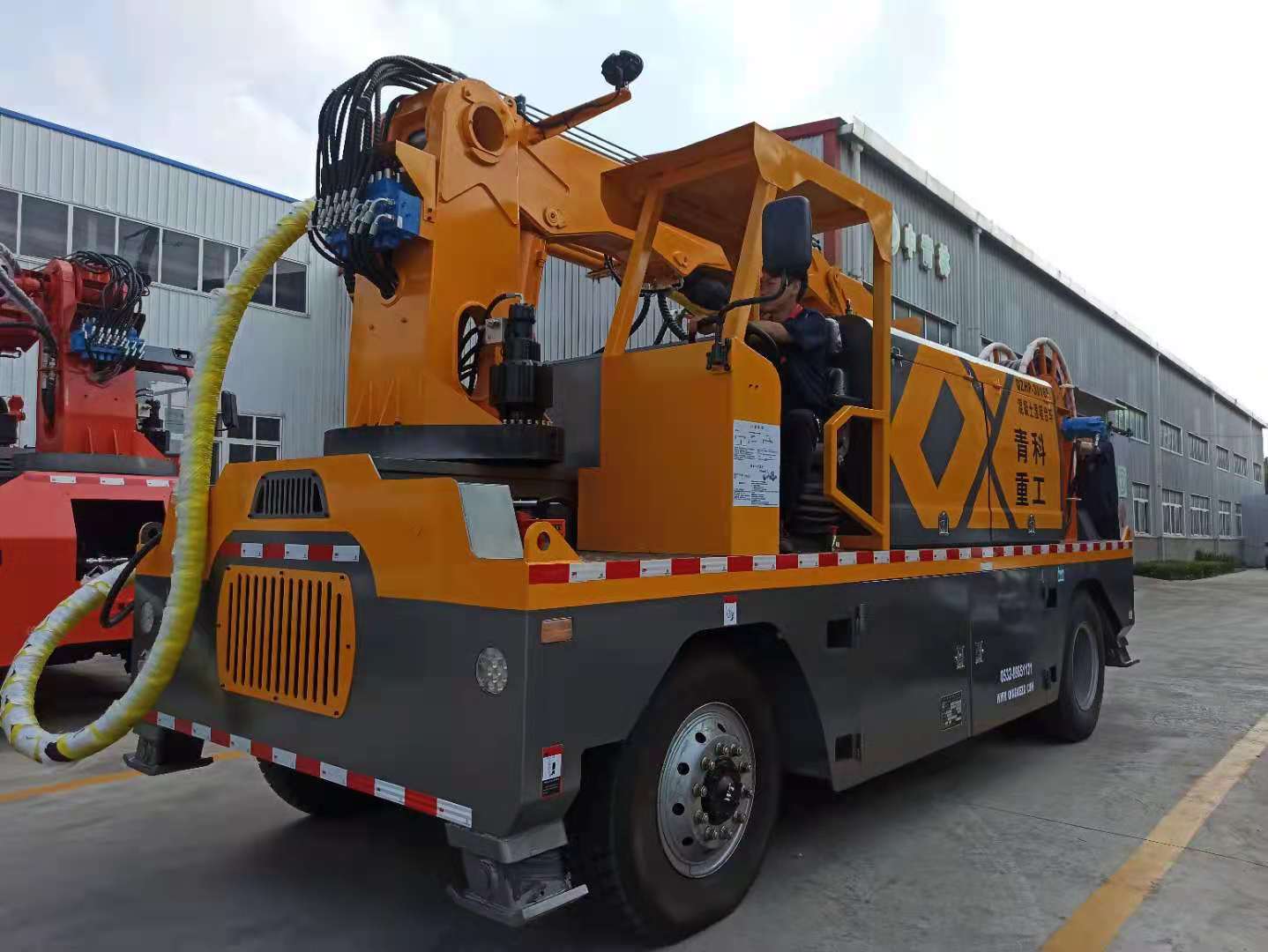 混凝土泵 青科重工 湿喷台车