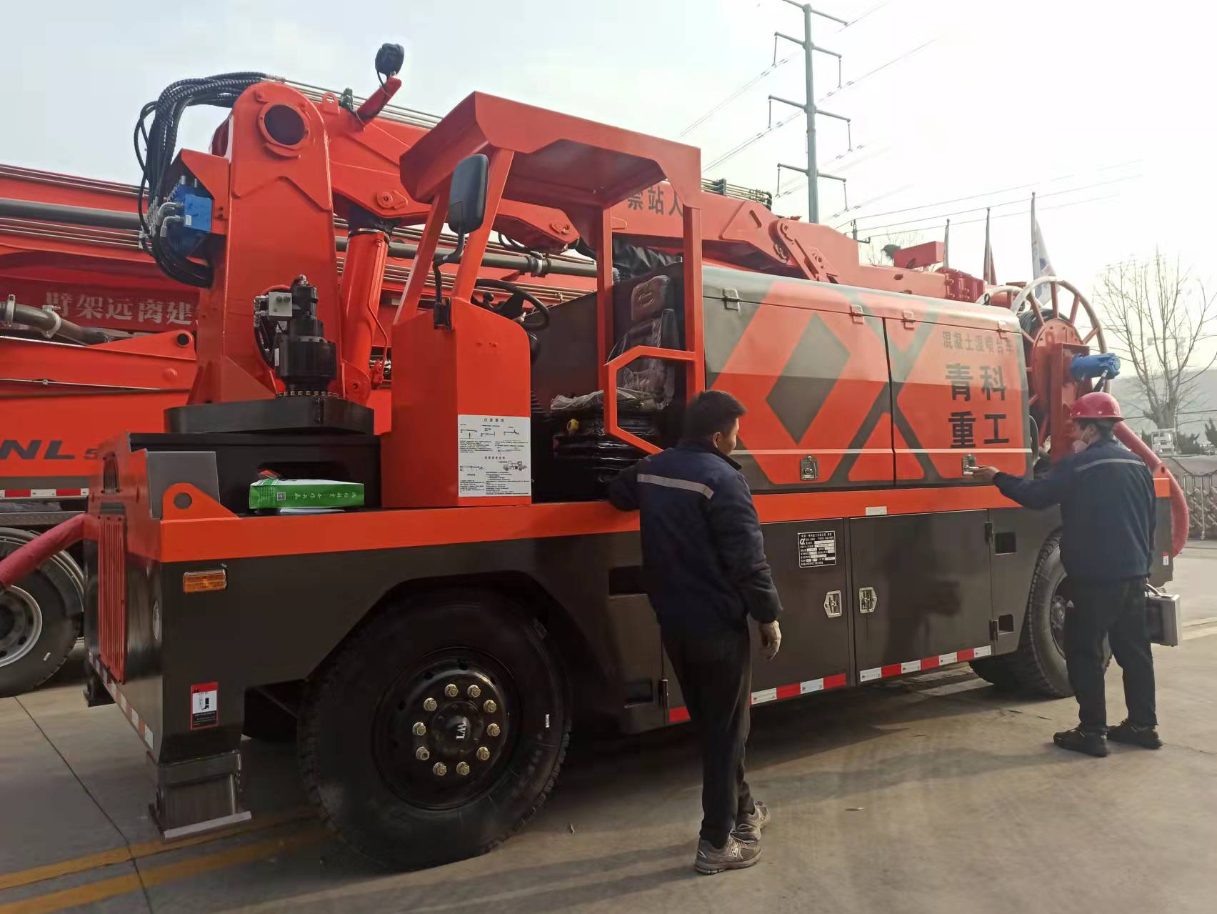 混凝土泵 青科重工 湿喷台车