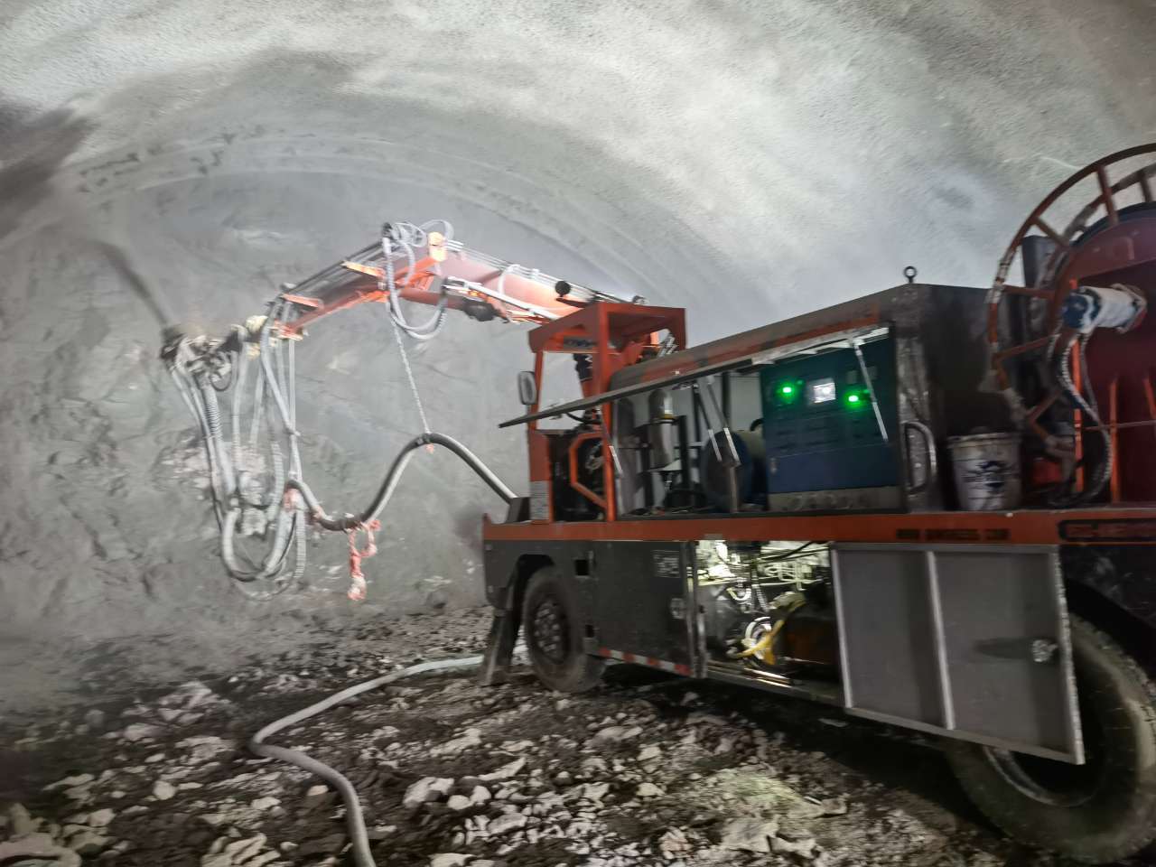 混凝土泵 湿喷台车 湿喷机械手